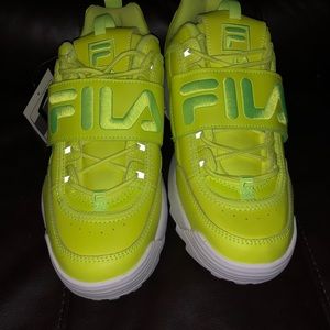 Women’s FILA DISTRIBUTOR 2 appliqué size 11